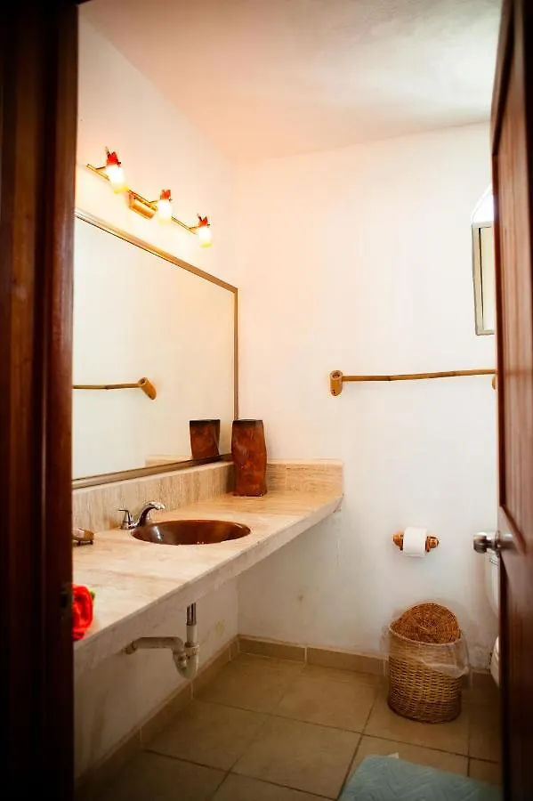 Nacional Beach Club & Bungalows Mahahual 3*,