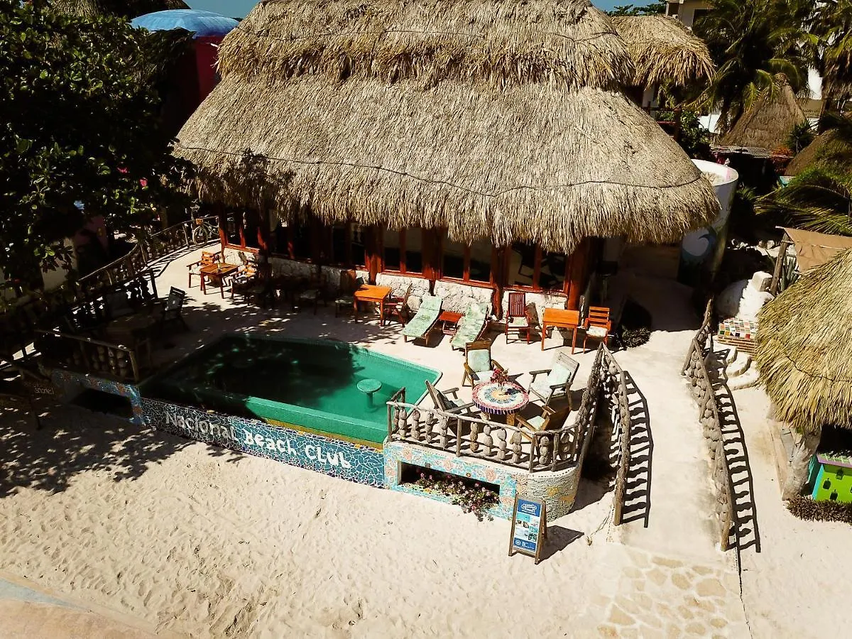 Nacional Beach Club & Bungalows Mahahual Meksika