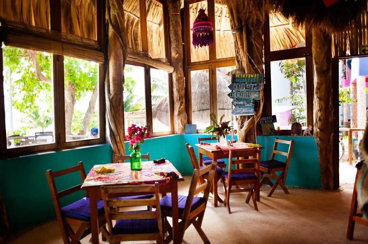 Nacional Beach Club & Bungalows Mahahual