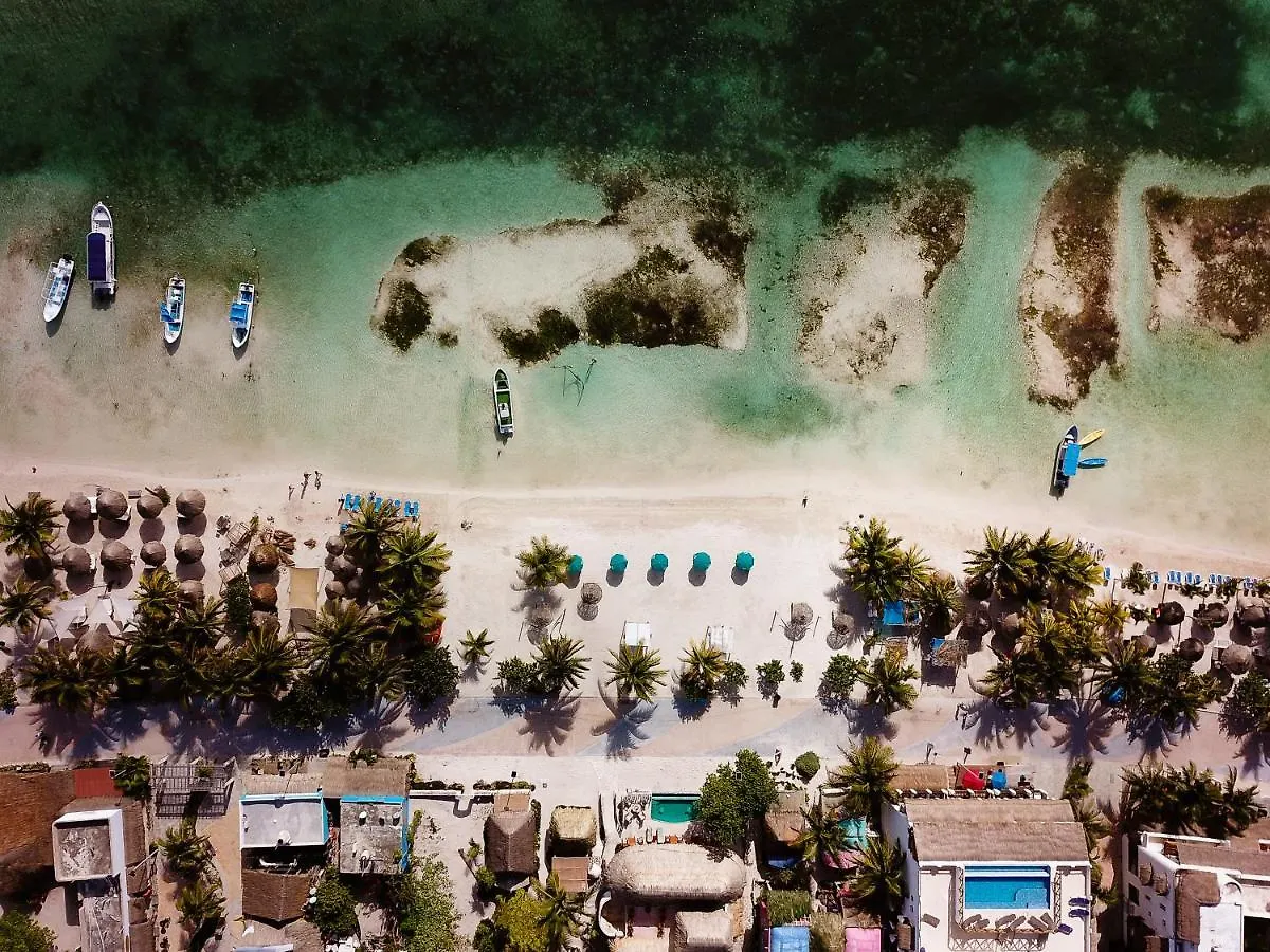 *** Otel Nacional Beach Club & Bungalows Mahahual Meksika