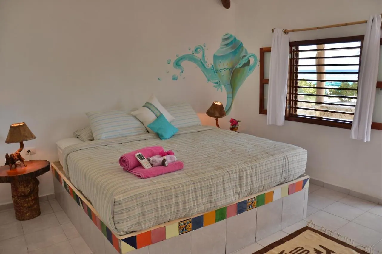 Nacional Beach Club & Bungalows Mahahual Meksika