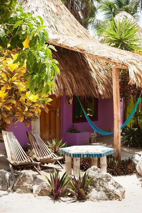 Nacional Beach Club & Bungalows Mahahual Otel
