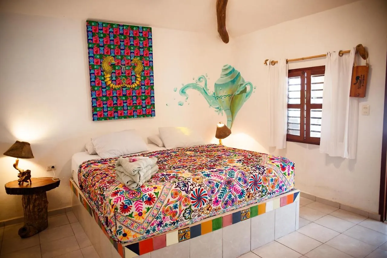 Nacional Beach Club & Bungalows Mahahual