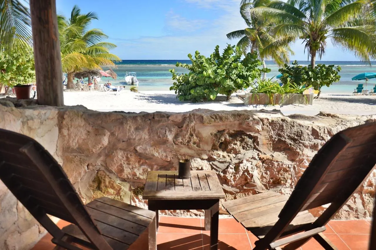 Nacional Beach Club & Bungalows Mahahual Otel